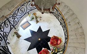 Ocean West Boutique Hotel